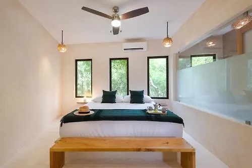Koos Tulum Hotel